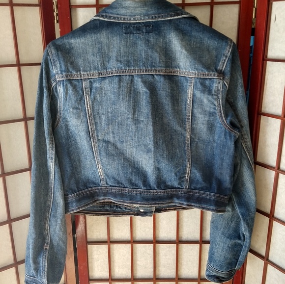 Resale shop🛑LAST CHANCE 5.12.24 Darker Washed resaleDenim Jacket - Picture 5 of 8